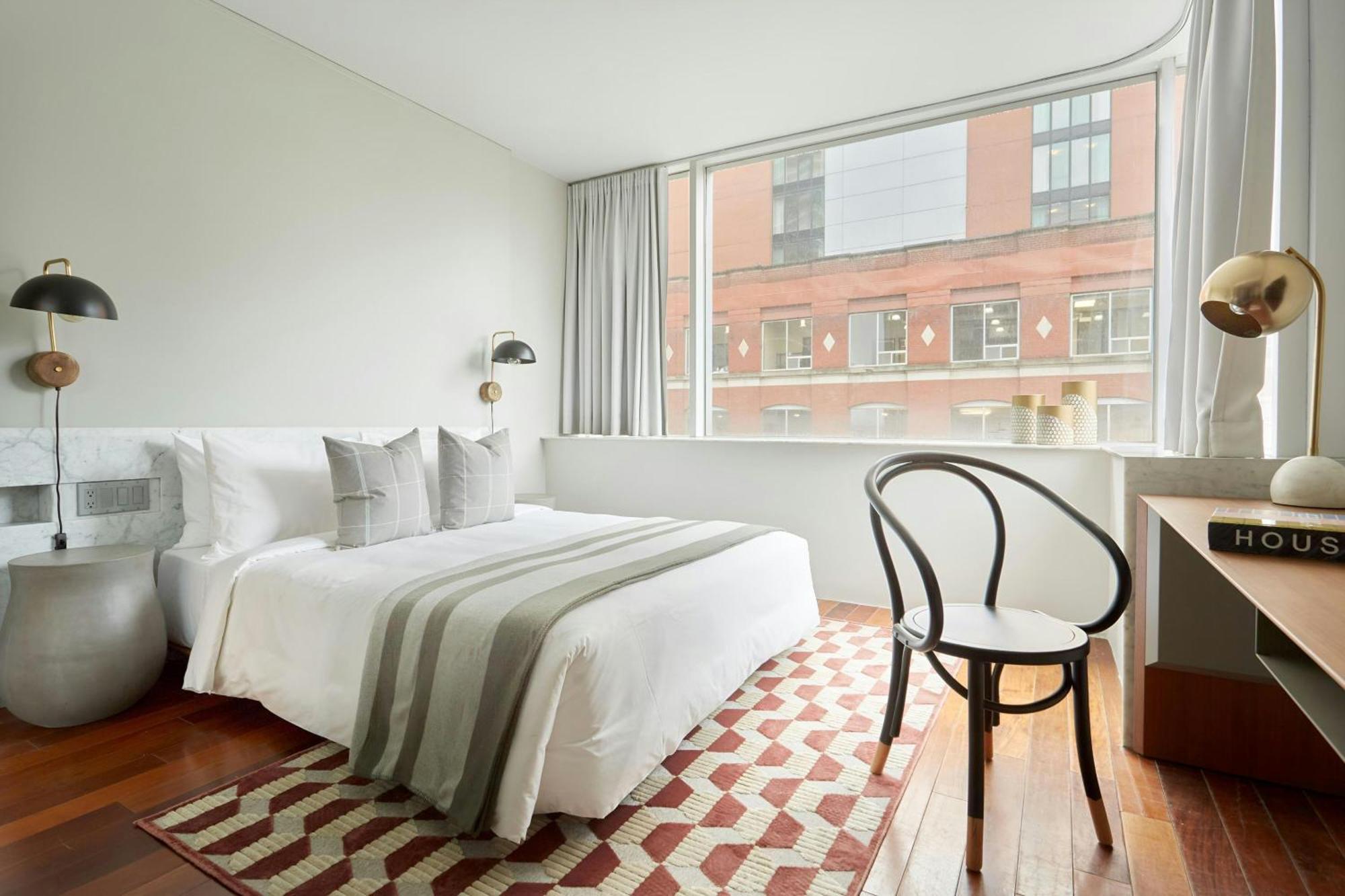 The Slate, Sonder Hotel By Marriott Bonvoy Toronto Bagian luar foto