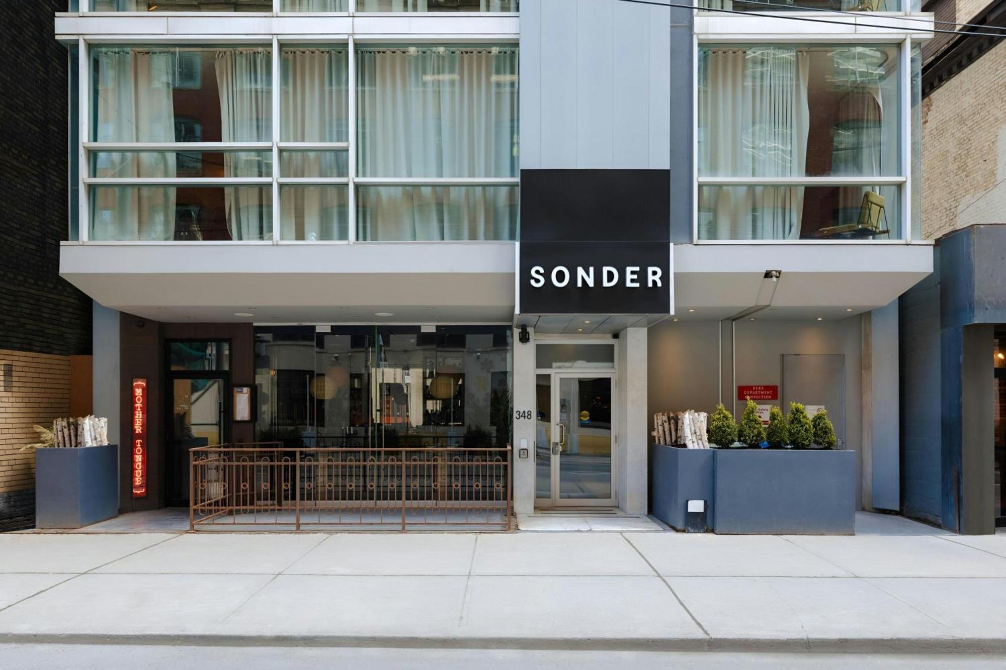 The Slate, Sonder Hotel By Marriott Bonvoy Toronto Bagian luar foto