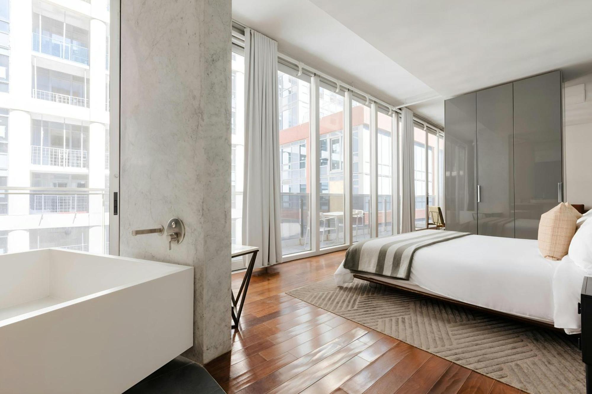 The Slate, Sonder Hotel By Marriott Bonvoy Toronto Bagian luar foto